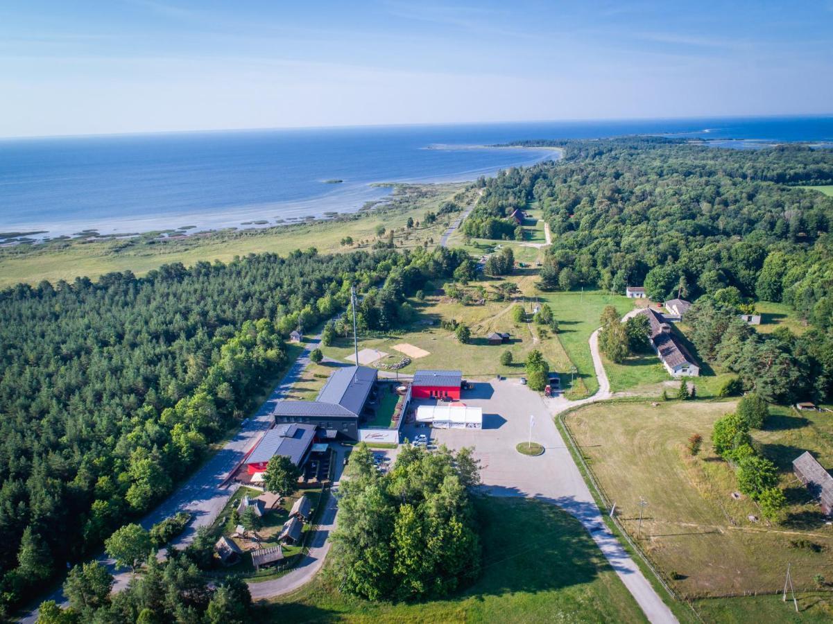 Hotel Kassari Puhkekeskus Käina Exterior foto