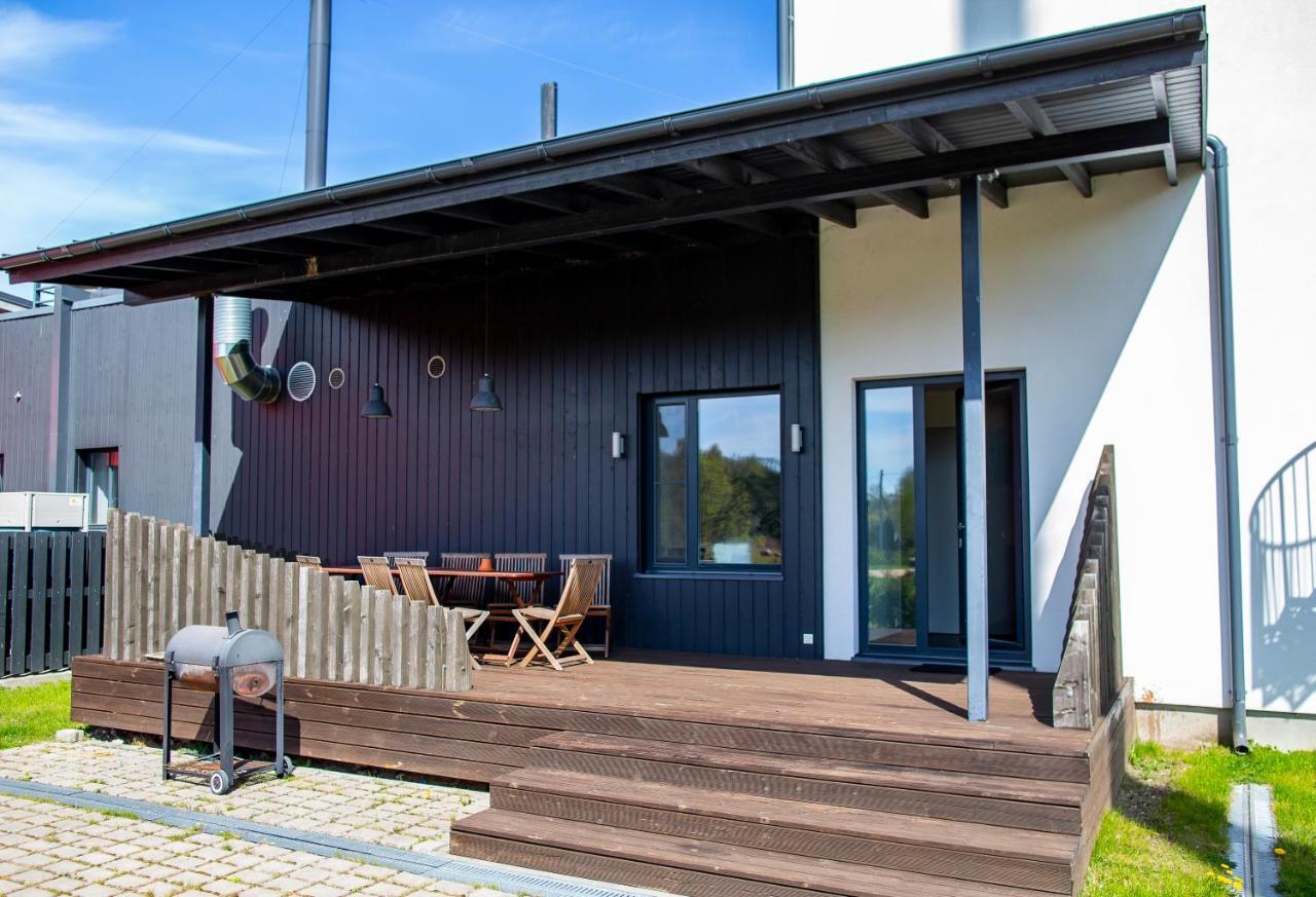 Hotel Kassari Puhkekeskus Käina Exterior foto